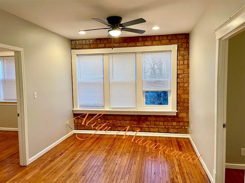 5356 Page Blvd #101