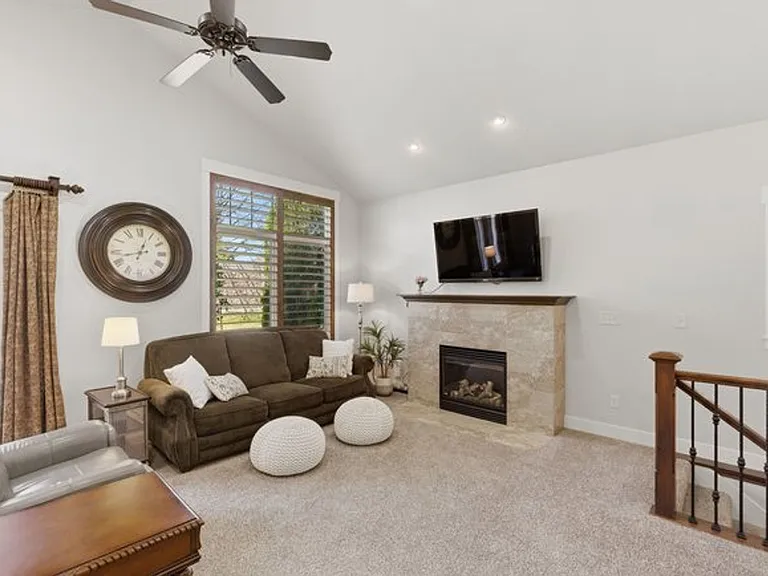 11654 S Winford Dr — Photo 9