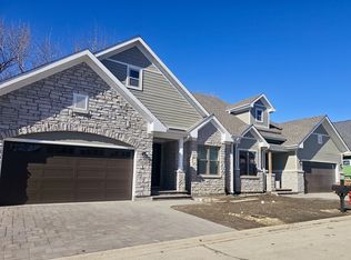 13138 S Lake Mary Dr, Plainfield, IL 60585