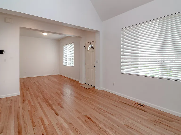 1485 Bobs Hollow Ln — Photo 8