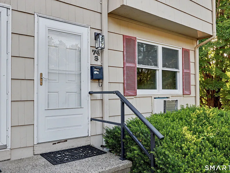 74 Ridge Rd #3