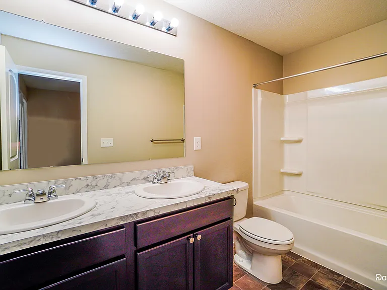 540 Weaver Ridge Dr — Photo 14