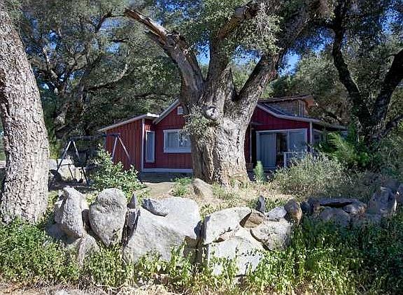 4th image of 4225 Julian Hwy