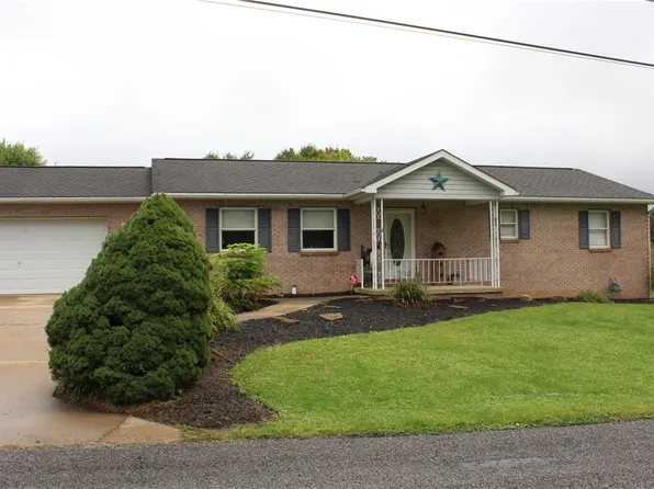 8 Single St, Carmichaels, PA 15320
