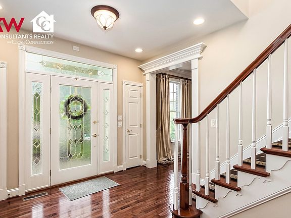 4th image of 8397 Somerset Way