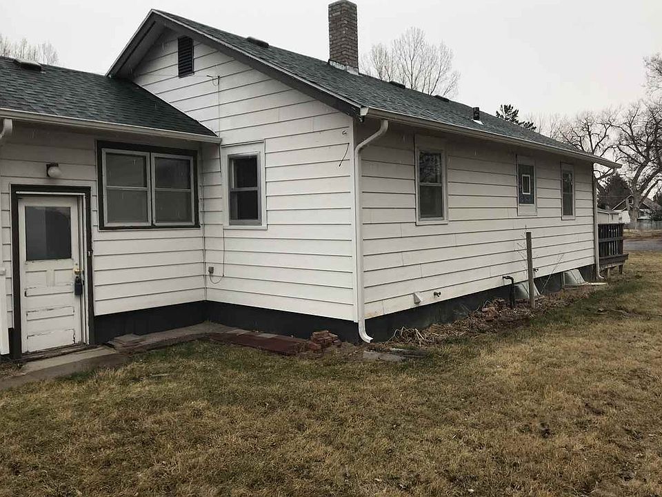 412 Clover Ave, Lingle, WY 82223 Zillow