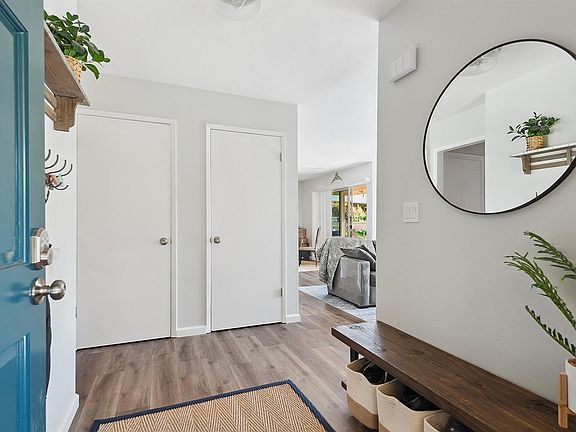 5th image of 448 Meadowgreen Drive