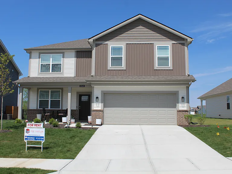 2068 Quail West Dr — Photo 1
