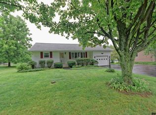 217 Middletown Rd, Waterford, NY 12188