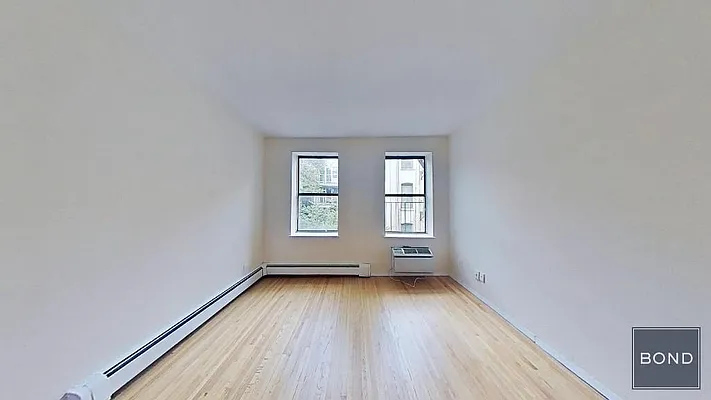 Rented by Bond New York | media 10