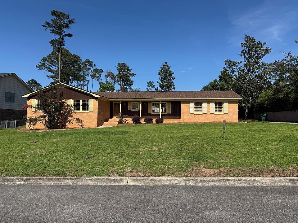 1st image of 2505 Rolling Hill Dr