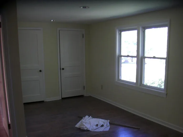 upstairs bedroom #1