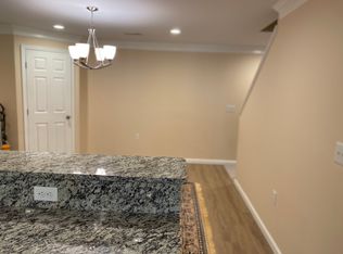 24265 Old Oak Ln, Aldie, VA 20105