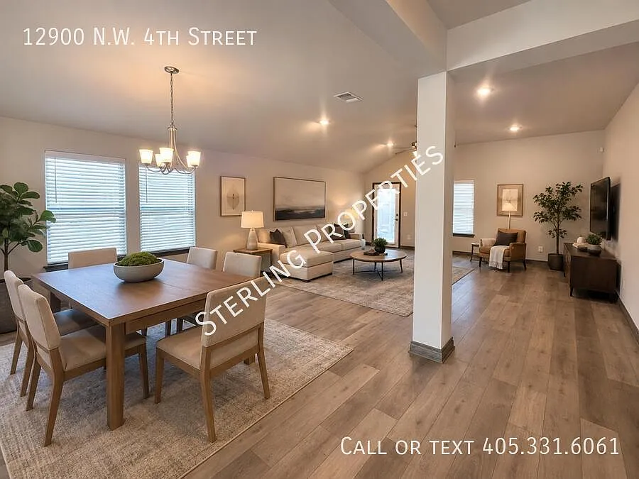 Corner Lot home For rent — Photo 3