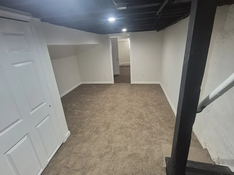 6010 N Lambert St — Photo 18