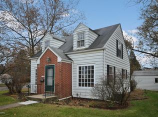 1718 Fulton St, Kalamazoo, MI