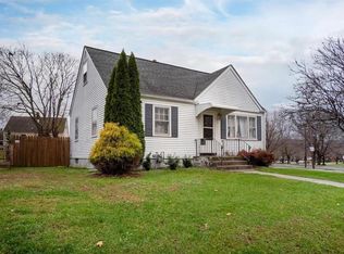 570 Tobias Dr, Hellertown, PA 18055