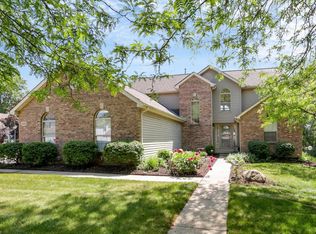 476 Wynridge Dr, Pataskala, OH