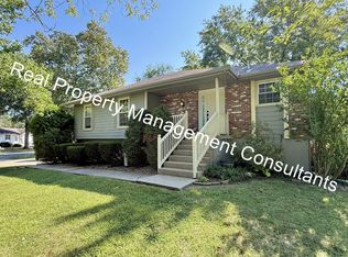 1205 SE 2nd Ter, Lees Summit, MO 64063
