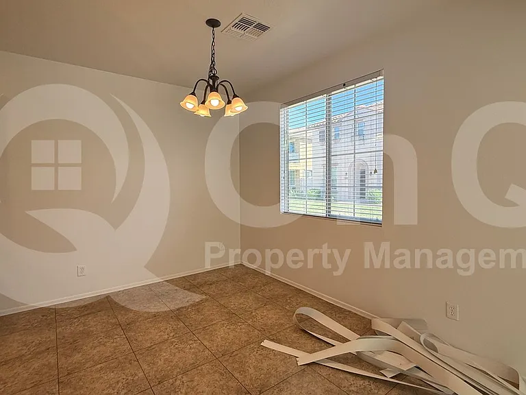 3927 E Edna Dr — Photo 9