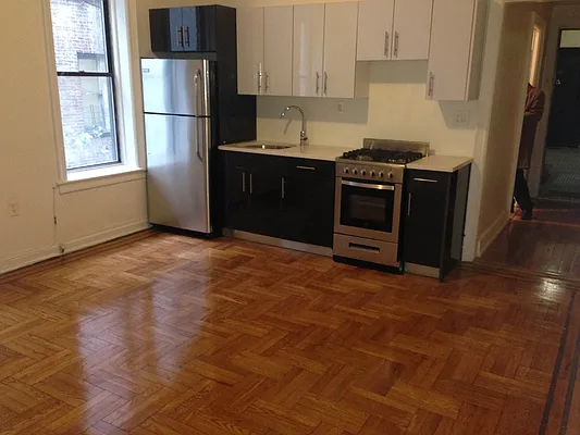 Rented by Blue Egg Realty Corp | media 19