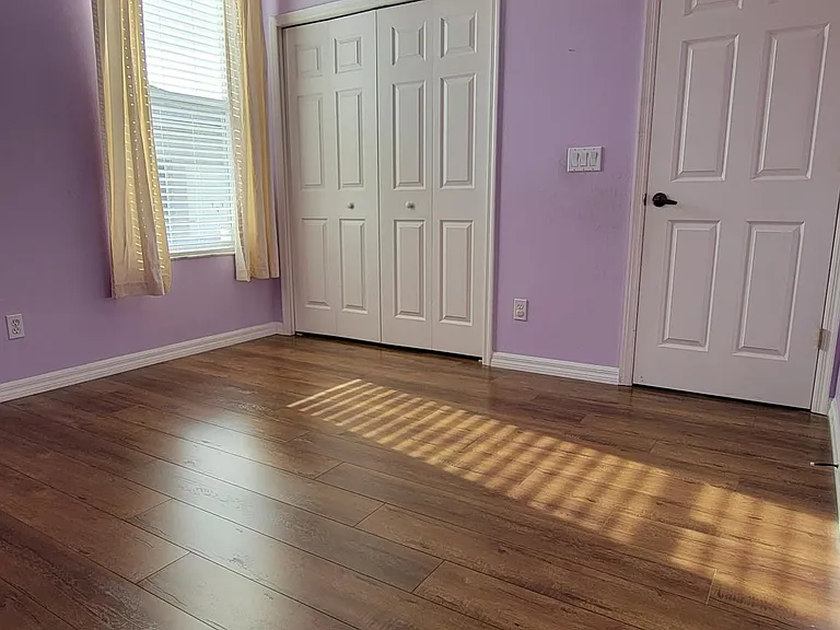 9841 Montclair Cir — Photo 16