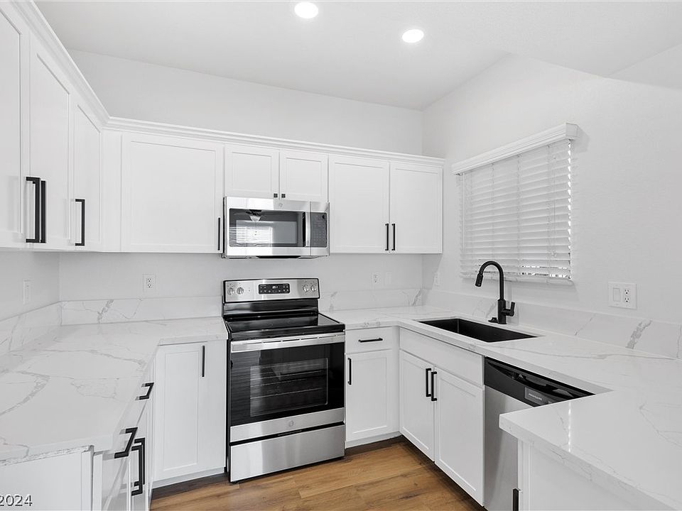 1st image of 4400 S Jones Blvd Unit 1105