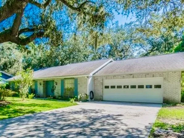 7803 N Whittier St, Tampa, FL 33617