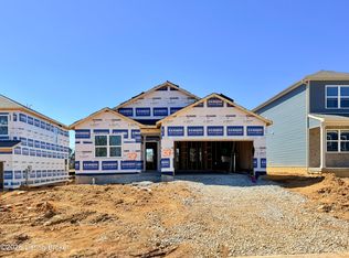 8103 Cedar Meadows Ln, Louisville, KY 40229