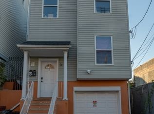 74 Beech St, Paterson City, NJ 07501
