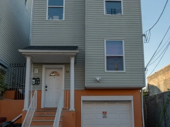 74 Beech St, Paterson City, NJ 07501