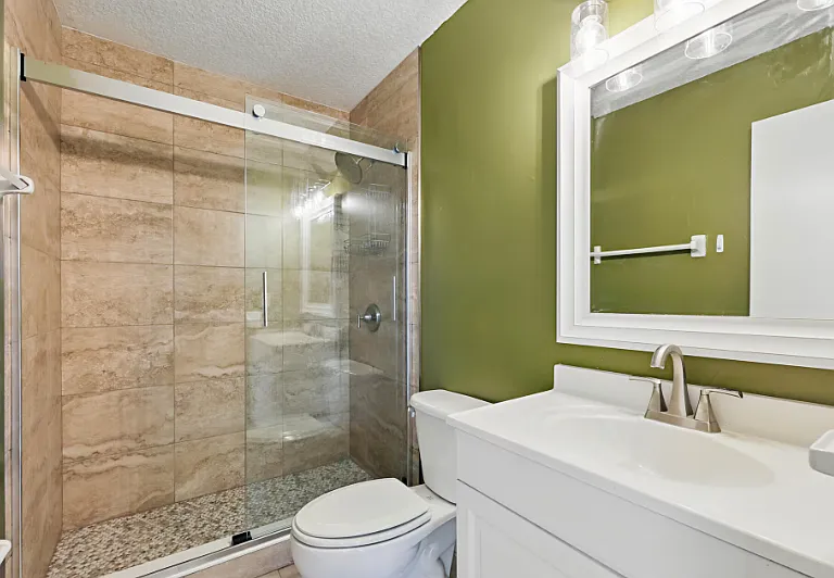 2505 Waters Edge Dr — Photo 1