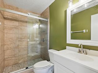 2505 Waters Edge Dr, Neptune Beach, FL 32266