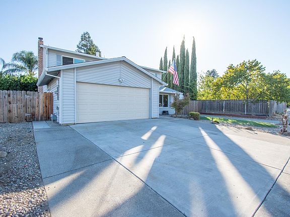 3rd image of 515 Mckenzie Drive