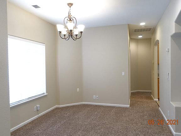 3rd image of 715 S Herold Ave