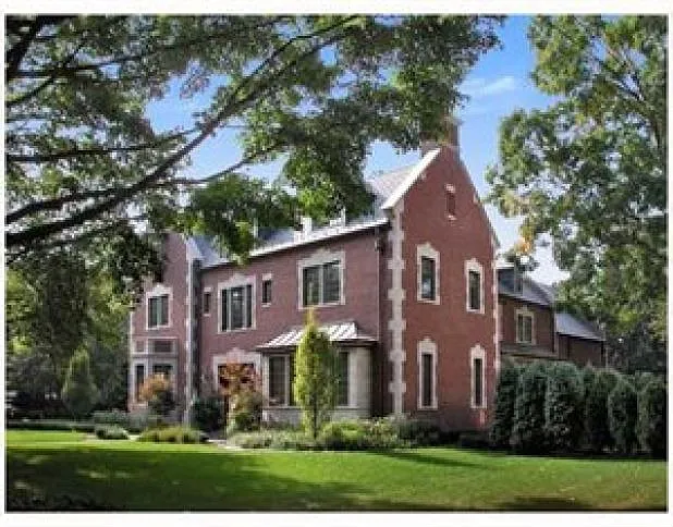 44 Beaver St photo 1