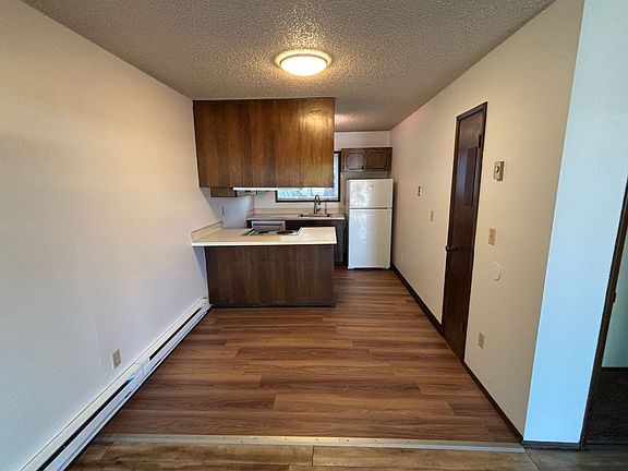 2nd image of 1525 SE 49th Ave #1525