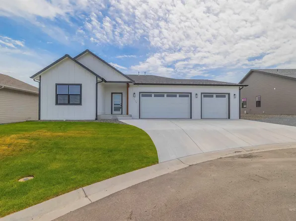 1724 Pathway Ct, Lewiston, ID 83501