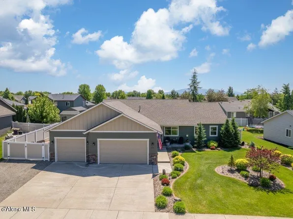6670 W Buffalo Grass Ln, Rathdrum, ID 83858