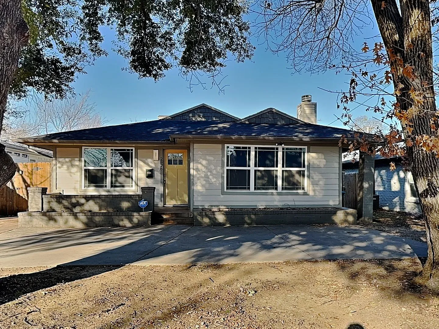 Come and see this gorgeous and completely remodeled home in highly desirable Frisco Heights area ... — Photo 1