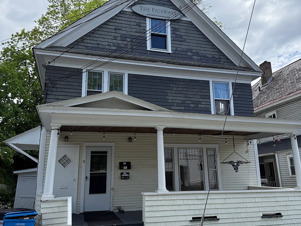 51 Hickok Pl
