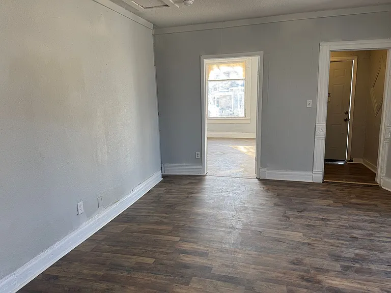 1601 Faraon St — Photo 3