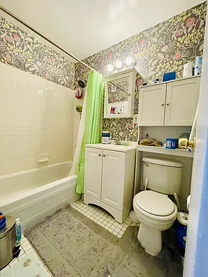 Rented by Douglas Elliman | media 18