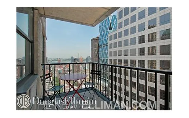 Rented by Douglas Elliman | media 9