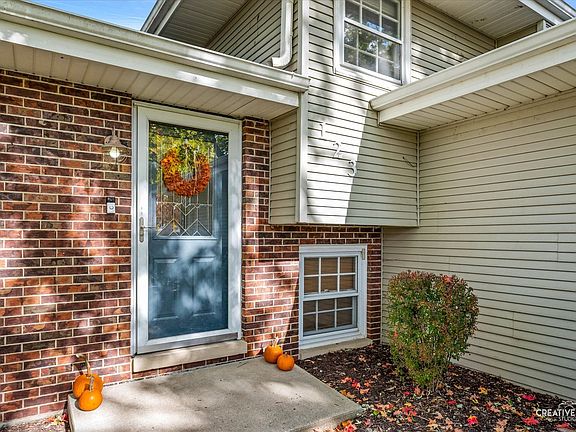 3rd image of 123 Heritage Dr