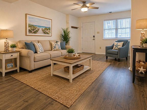 3rd image of 121 Seaview Ct