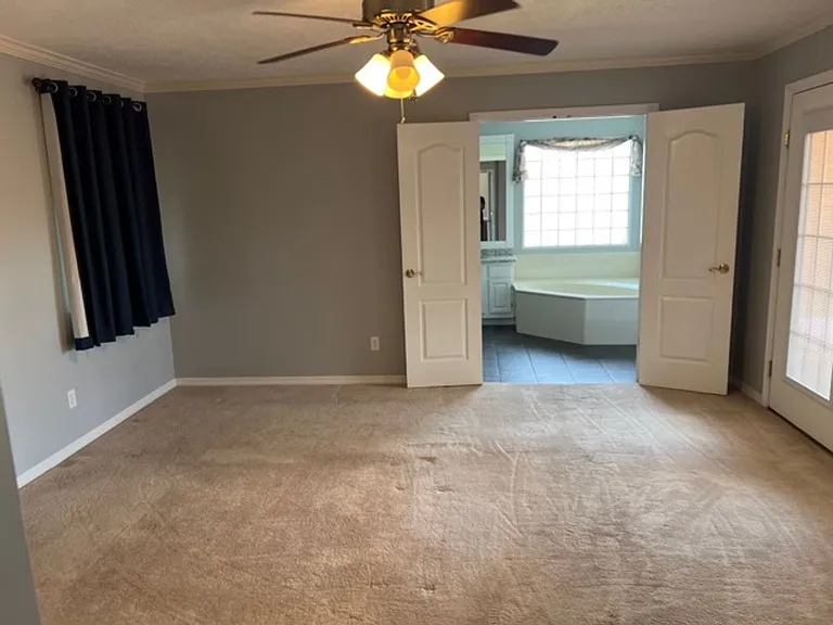 604 Mallory Dr — Photo 30