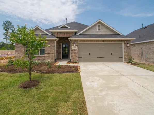 10289 S Goshawk Trl, Conroe, TX 77385