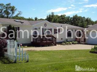 2879 Regas Dr E, Jacksonville, FL 32233