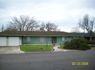 175 E Ash Ave, Hanford, CA